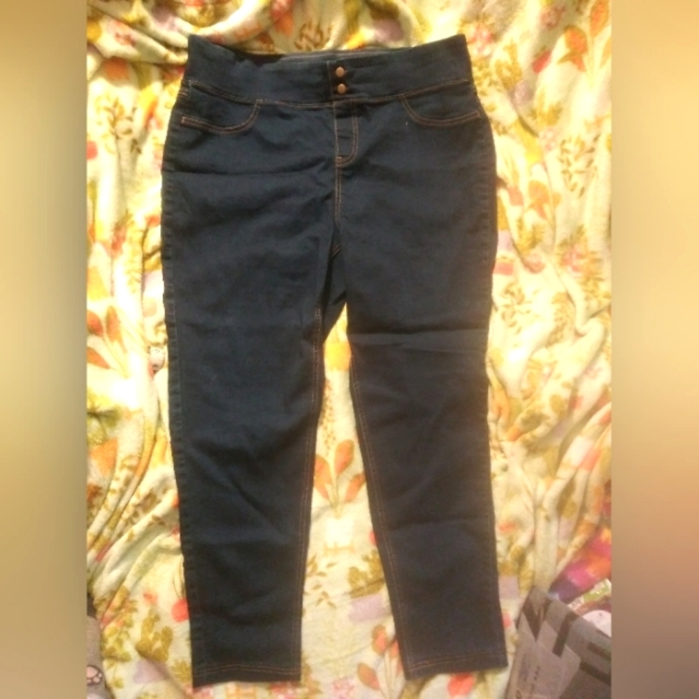Plus skinny jeans